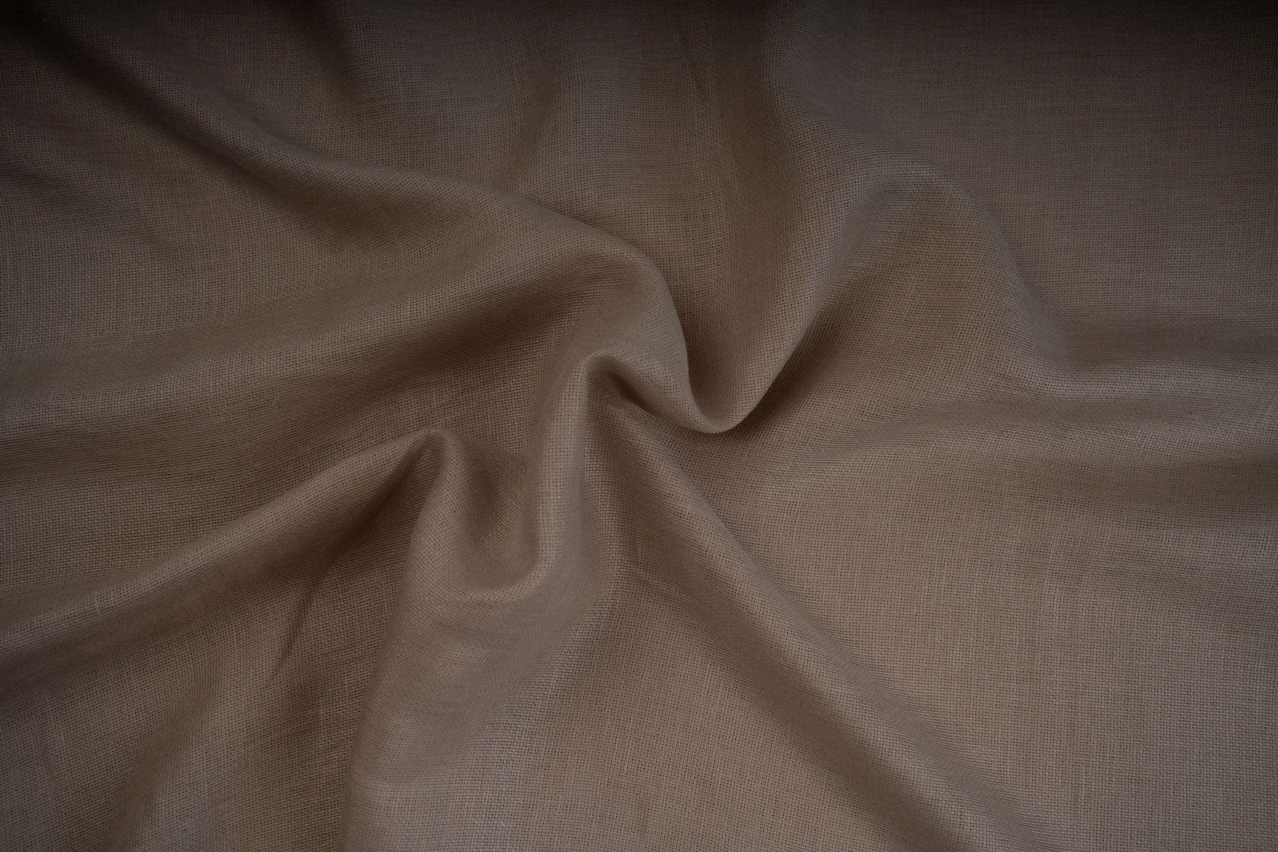 Holl Special Linen – Earth Brown linen fabric