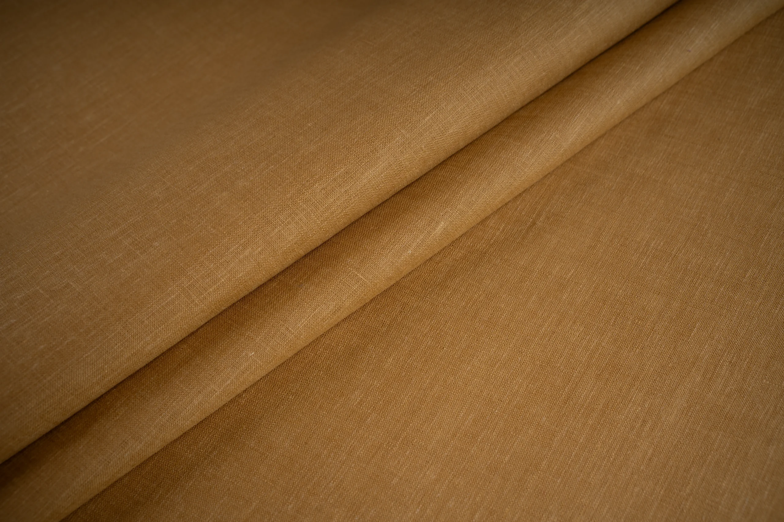 Plain Linen – Tan linen fabric